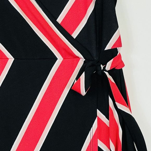 Torrid Black Pink Diagonal Stripe Crepe Wrap‎ Sleeveless Dress Womens Plus 1 1X - Picture 3 of 6